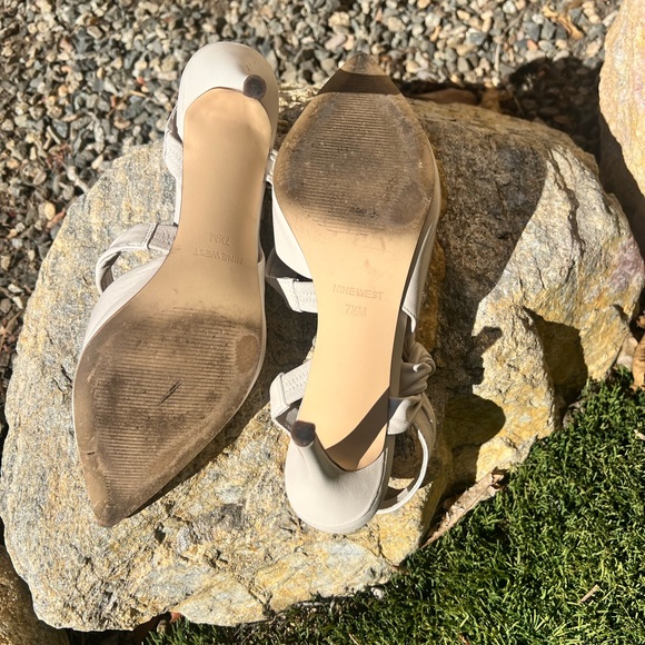 Nine West 7.5 Cream leather upper  Ankle Strap - Picture 8 of 9